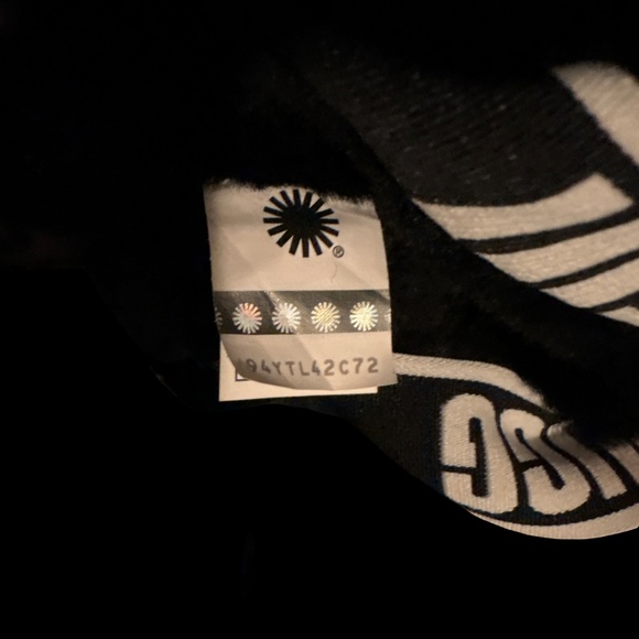 Ugg Oh Yea Slide - Picture 6 of 6